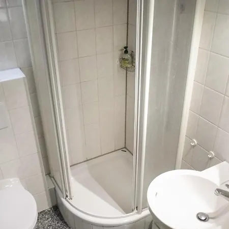 Dorf 2 40 Kirchheim (Hessen)